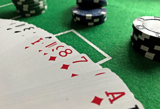 poker play